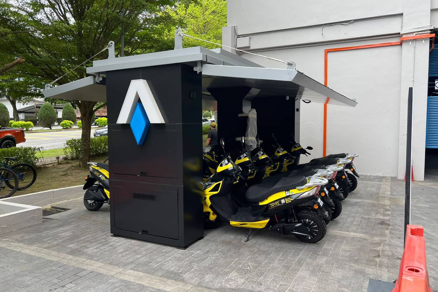 Tenaga Alam Sekitar Kita (M) Sdn Bhd: TEASK STATION 3 (Moveable Energy Station)